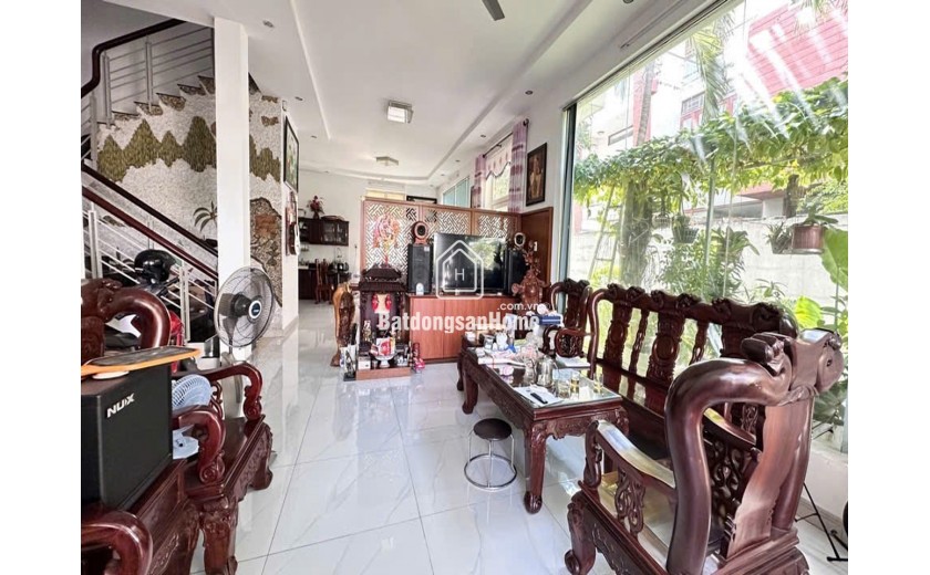 Biệt thự Vuông 4 tầng Đ.12m  – Lê Thị Riêng Quận 12 SS